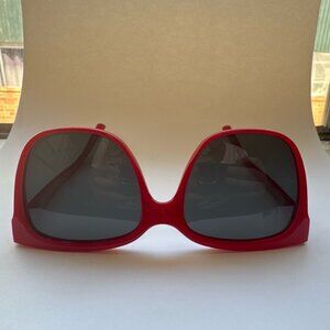 Peepers “Palisades” Oversized Red Polarized Sunglasses
